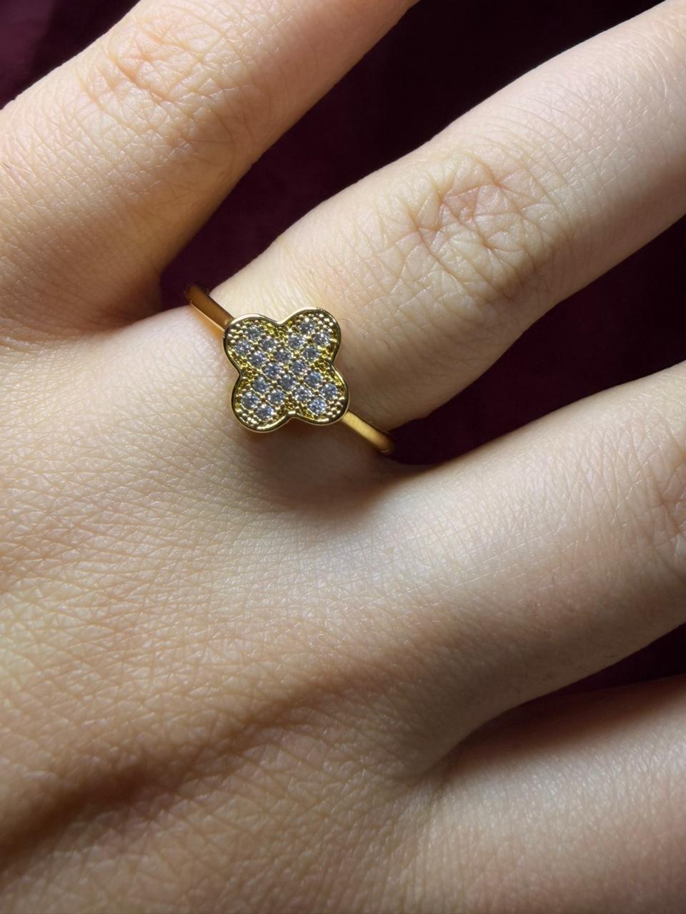 Van Cleef Ring