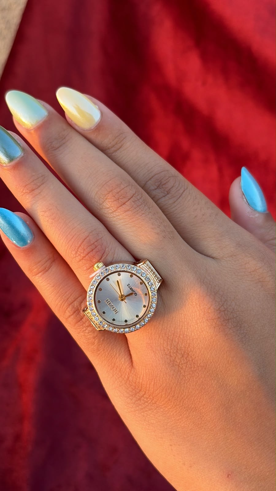 Strass White Watch Ring