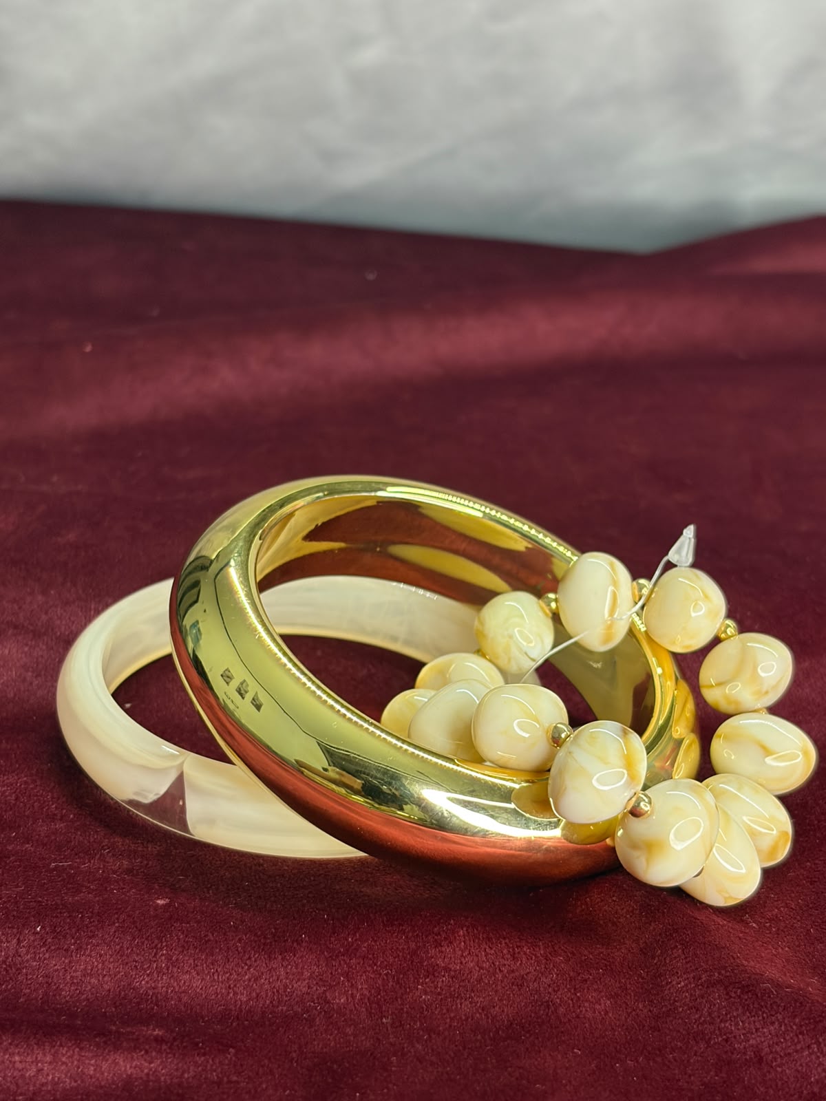 Beige Bangle Set